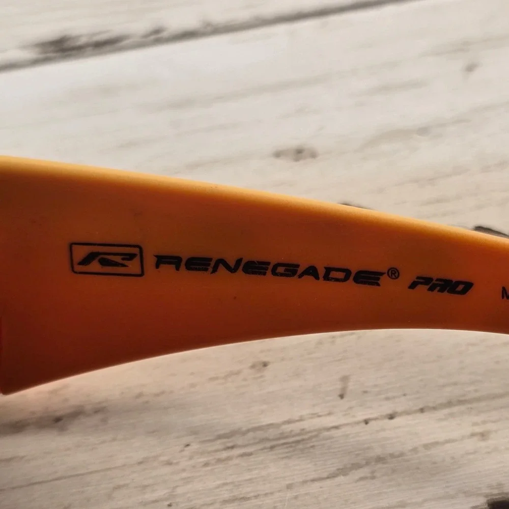 Fletcher‎ Shryock Renegade Pro Sunglasses Orange Digital Camo Polarized UV400